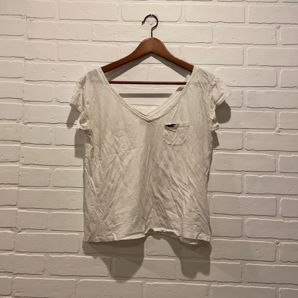 hollister v neck v back tee
